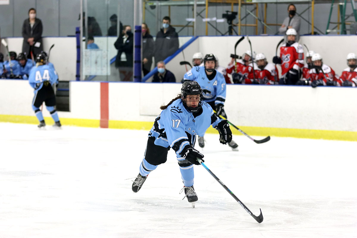 Beauts Sign Merrimack Captain Courtney Maud